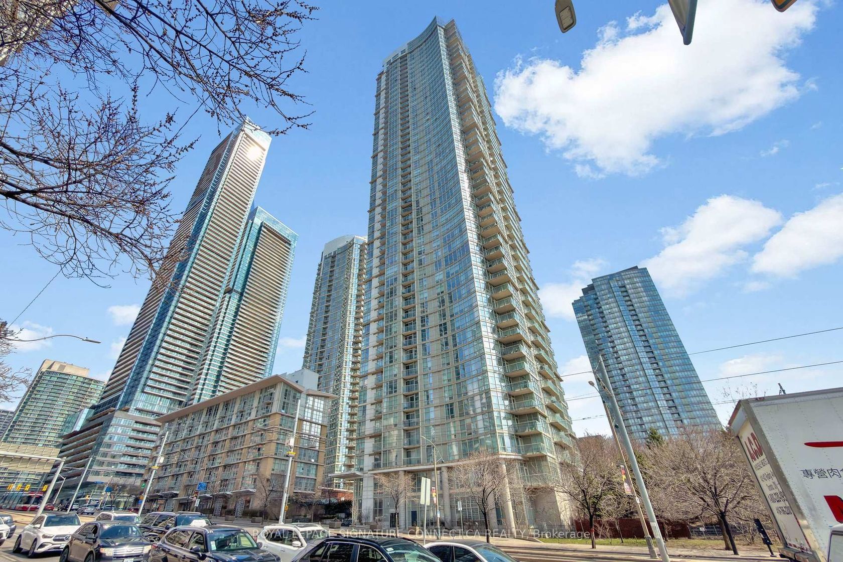 2712 - 35 Mariner Terrace, Waterfront Communities C1, Toronto photo number 2