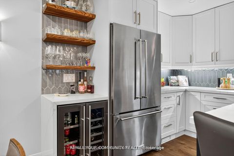 Photo 5 at 105 Orchard Heights Boulevard, Aurora Heights, Aurora