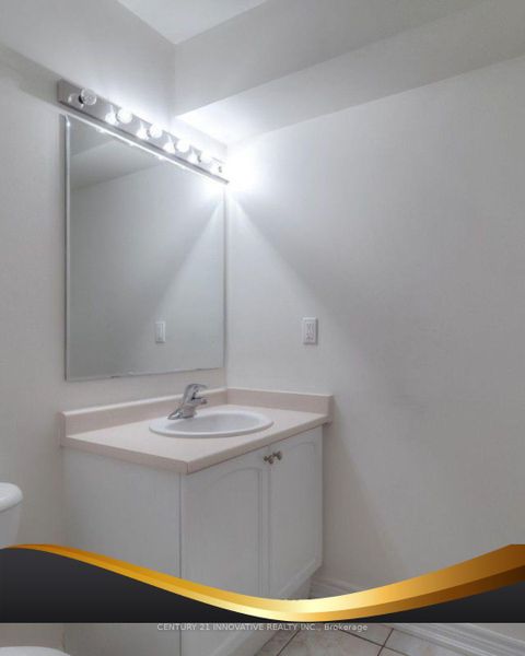 Photo 19 at 4269A Lawrence Avenue E, West Hill, Toronto