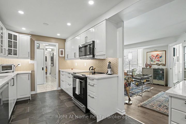 Photo 21 at 405 - 2121 Lakeshore Road, Brant, Burlington