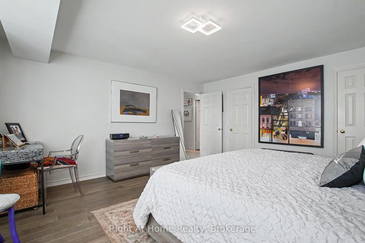 Photo 25 at 405 - 2121 Lakeshore Road, Brant, Burlington