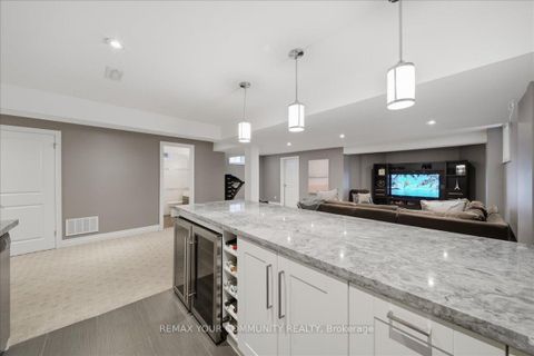 Photo 32 at 42 Sandy Point Drive, Westbrook, Richmond Hill