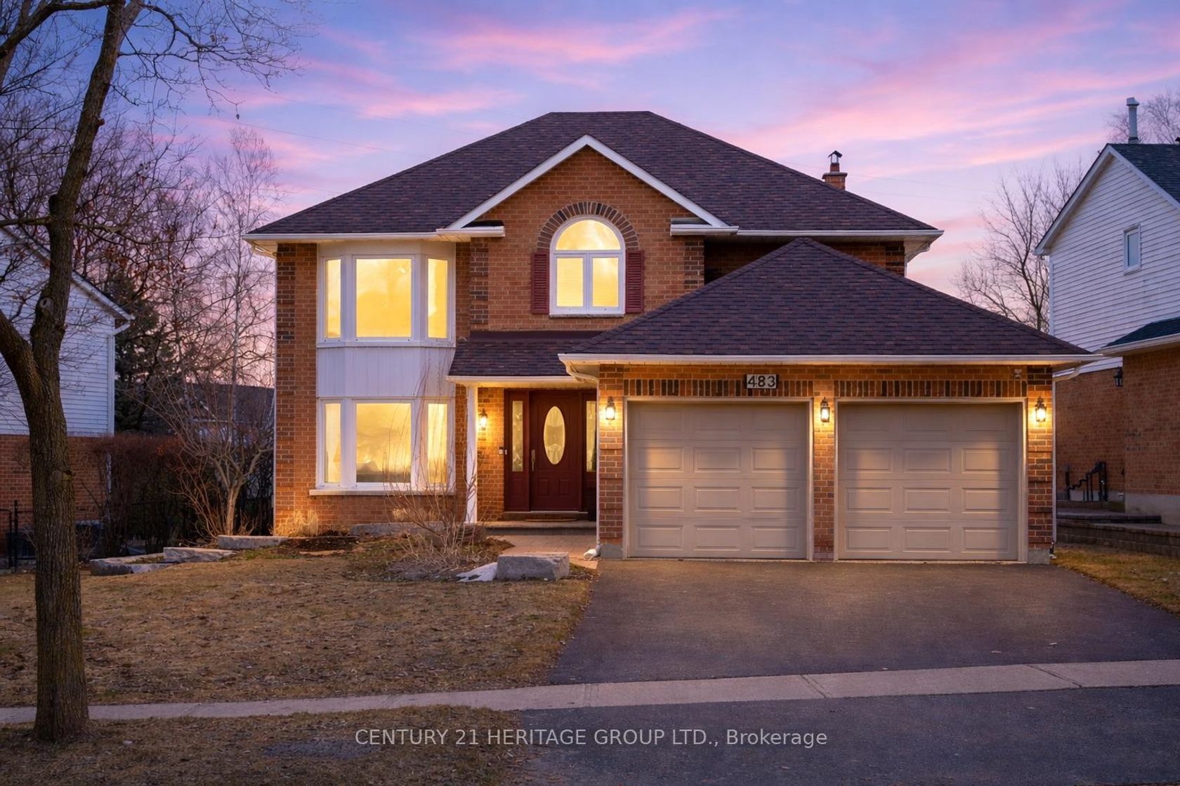 483 Alex Doner Drive, Glenway Estates, Newmarket photo number 2