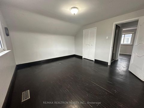 Photo 12 at 125 Treverton Drive, Ionview, Toronto