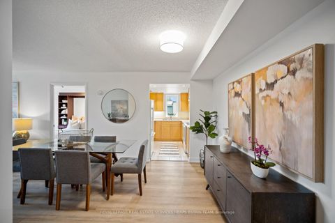 Photo 1 at 201 - 645 Millwood Road, Mount Pleasant East, Toronto