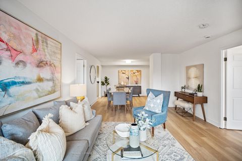 Photo 6 at 201 - 645 Millwood Road, Mount Pleasant East, Toronto