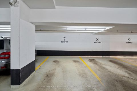 Photo 20 at 201 - 645 Millwood Road, Mount Pleasant East, Toronto