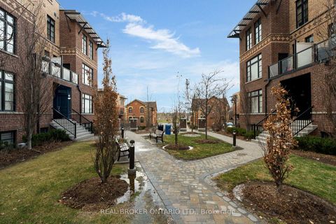Photo 19 at 43 - 8167 Kipling Avenue, West Woodbridge, Vaughan