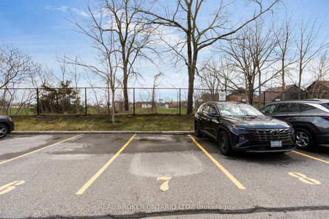 Photo 20 at 43 - 8167 Kipling Avenue, West Woodbridge, Vaughan