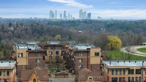 Photo 31 at 43 - 8167 Kipling Avenue, West Woodbridge, Vaughan