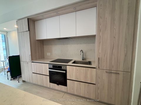 Photo 13 at 1307 - 15 Mercer Street, Waterfront Communities C1, Toronto