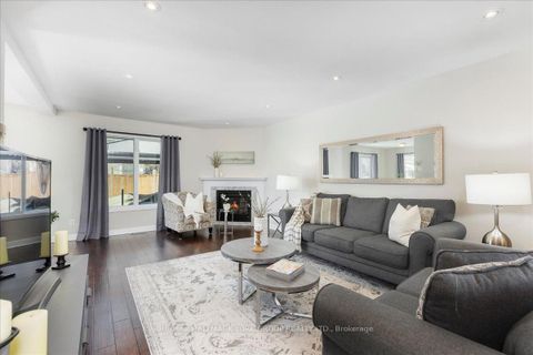 Photo 12 at 19 Silverstone Crescent, Keswick South, Georgina