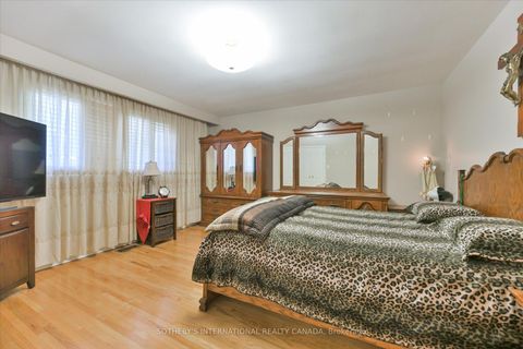Photo 18 at 502 Queens Drive, Maple Leaf, Toronto