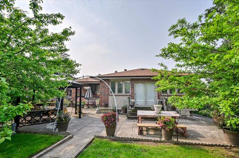 Photo 28 at 502 Queens Drive, Maple Leaf, Toronto