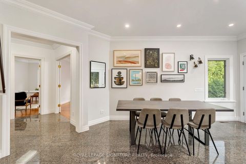 Photo 7 at 31 Lawrie Road, Beverley Glen, Vaughan