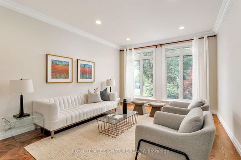 Photo 18 at 31 Lawrie Road, Beverley Glen, Vaughan