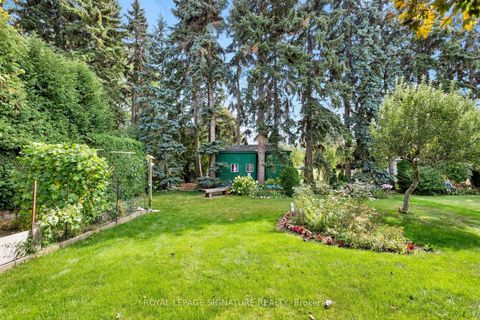 Photo 43 at 31 Lawrie Road, Beverley Glen, Vaughan