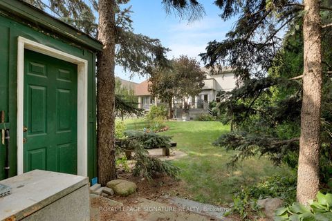 Photo 46 at 31 Lawrie Road, Beverley Glen, Vaughan