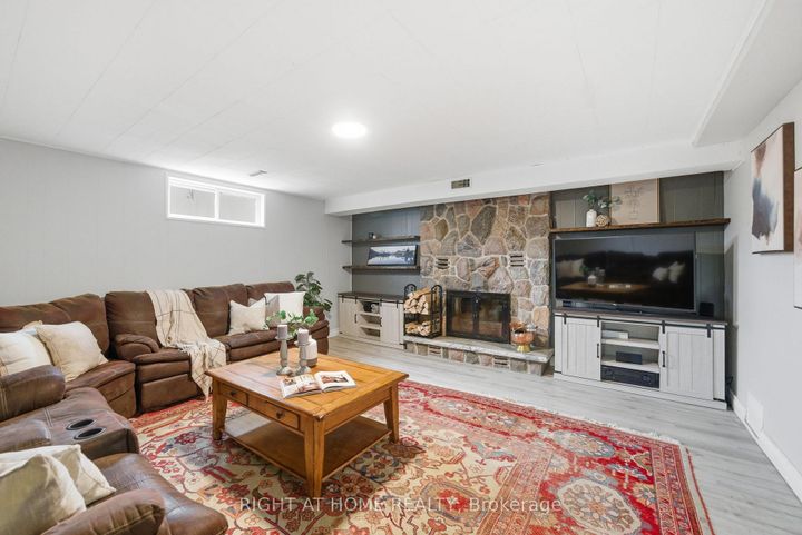 Photo 15 at 826 West Shore Boulevard, West Shore, Pickering