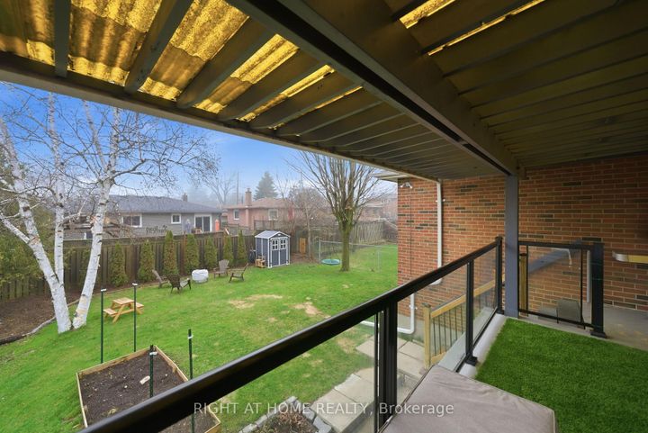 Photo 25 at 826 West Shore Boulevard, West Shore, Pickering