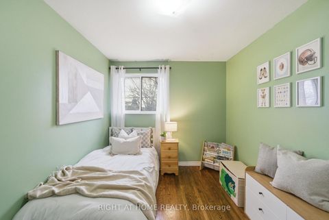 Photo 10 at 826 West Shore Boulevard, West Shore, Pickering