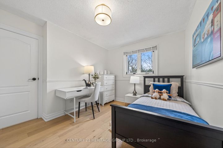 Photo 19 at 64 Coventry Court, Crosby, Richmond Hill