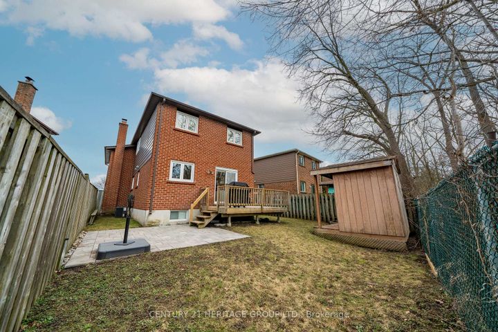 Photo 24 at 64 Coventry Court, Crosby, Richmond Hill