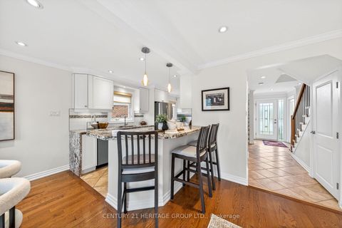 Photo 13 at 64 Coventry Court, Crosby, Richmond Hill