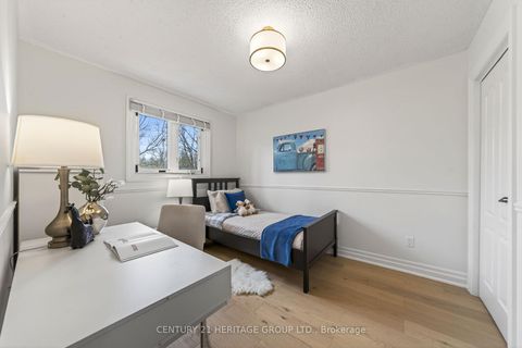 Photo 18 at 64 Coventry Court, Crosby, Richmond Hill