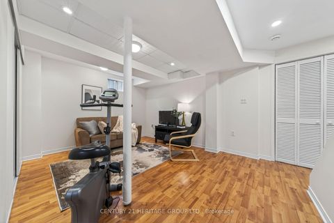 Photo 21 at 64 Coventry Court, Crosby, Richmond Hill