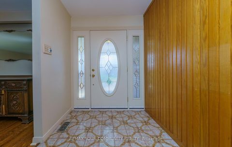 Photo 3 at 47 Ollerton Road, York University Heights, Toronto