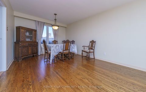 Photo 9 at 47 Ollerton Road, York University Heights, Toronto
