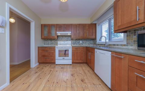 Photo 11 at 47 Ollerton Road, York University Heights, Toronto