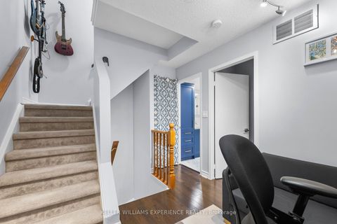 Photo 16 at 406 - 75 Weldrick Road E, Observatory, Richmond Hill