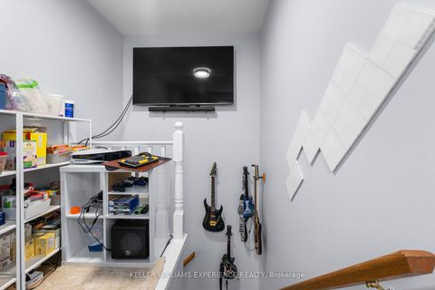 Photo 24 at 406 - 75 Weldrick Road E, Observatory, Richmond Hill