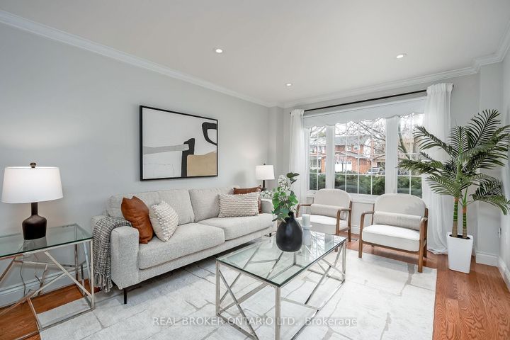 Photo 8 at 2152 Heidi Avenue, Headon, Burlington