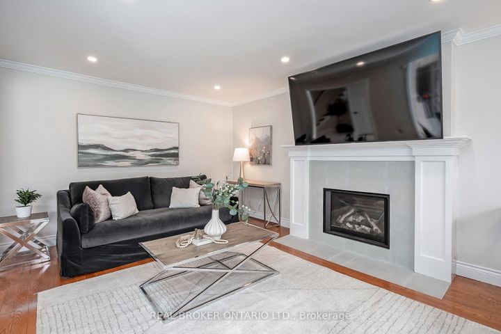 Photo 18 at 2152 Heidi Avenue, Headon, Burlington