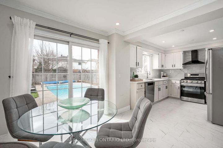 Photo 22 at 2152 Heidi Avenue, Headon, Burlington