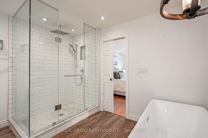 Photo 33 at 2152 Heidi Avenue, Headon, Burlington