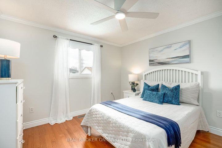 Photo 36 at 2152 Heidi Avenue, Headon, Burlington