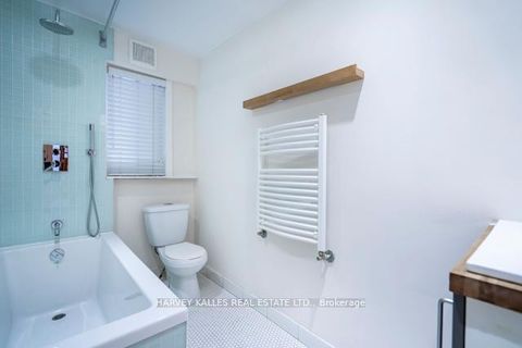 Photo 25 at 178 Manning Avenue, Bellwoods, Toronto