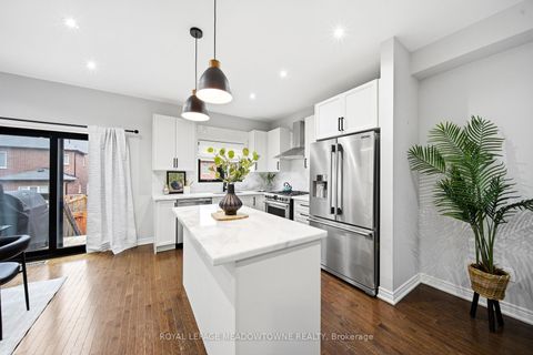 Photo 16 at 1111 Stantin Street, Lefroy, Innisfil