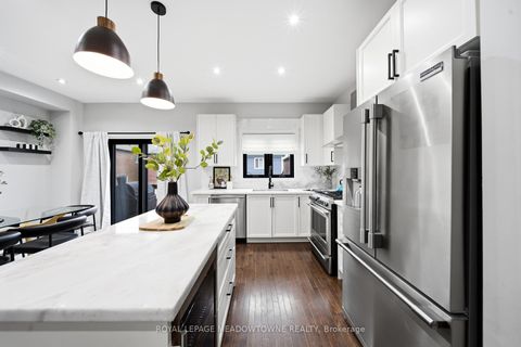 Photo 17 at 1111 Stantin Street, Lefroy, Innisfil