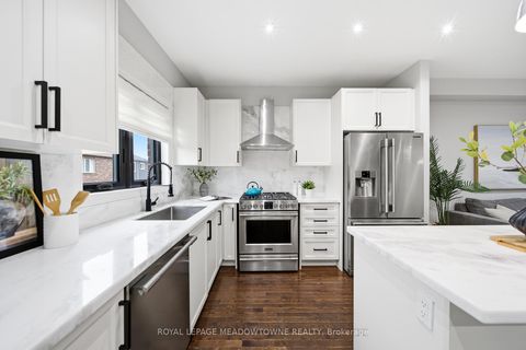 Photo 19 at 1111 Stantin Street, Lefroy, Innisfil