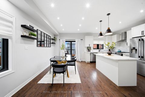 Photo 22 at 1111 Stantin Street, Lefroy, Innisfil