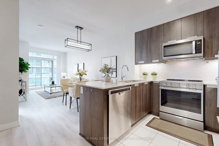 Photo 12 at 615 - 35 Watergarden Dr. Drive, Hurontario, Mississauga