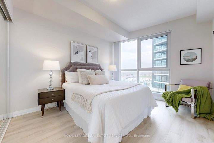 Photo 21 at 615 - 35 Watergarden Dr. Drive, Hurontario, Mississauga