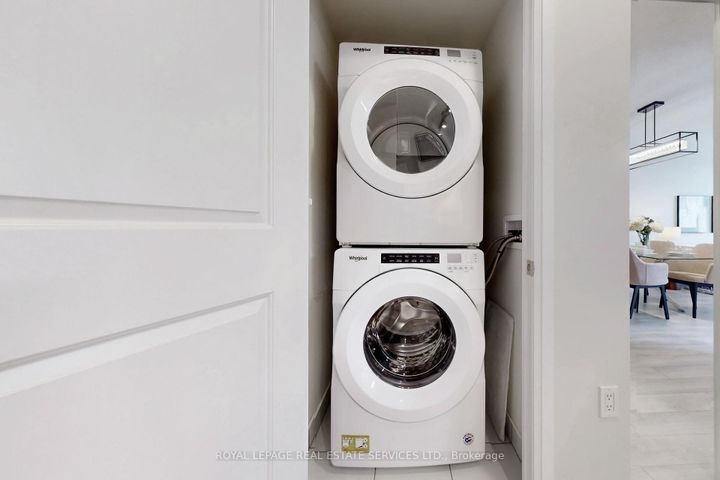 Photo 28 at 615 - 35 Watergarden Dr. Drive, Hurontario, Mississauga