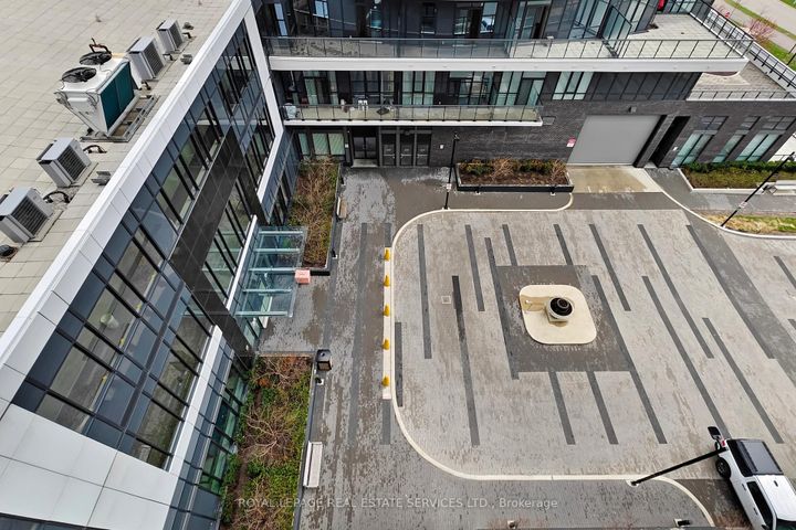 Photo 34 at 615 - 35 Watergarden Dr. Drive, Hurontario, Mississauga