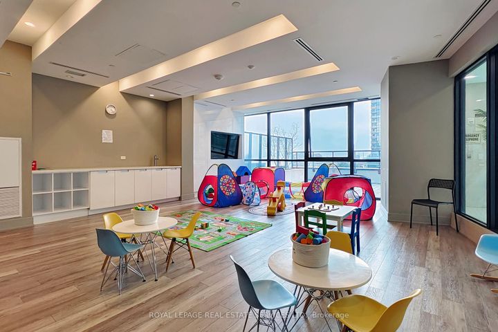 Photo 35 at 615 - 35 Watergarden Dr. Drive, Hurontario, Mississauga